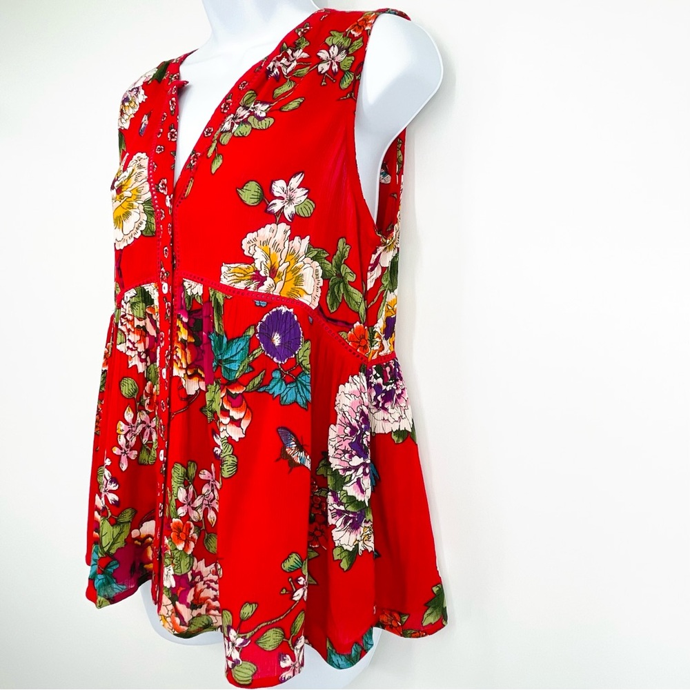 NWT breezy Red Floral Linni prairie sleeveless button down Top SIZE Small
